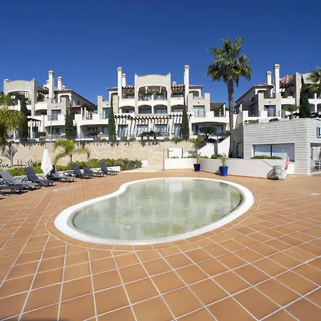 Pine Hills By Interhome Vilamoura